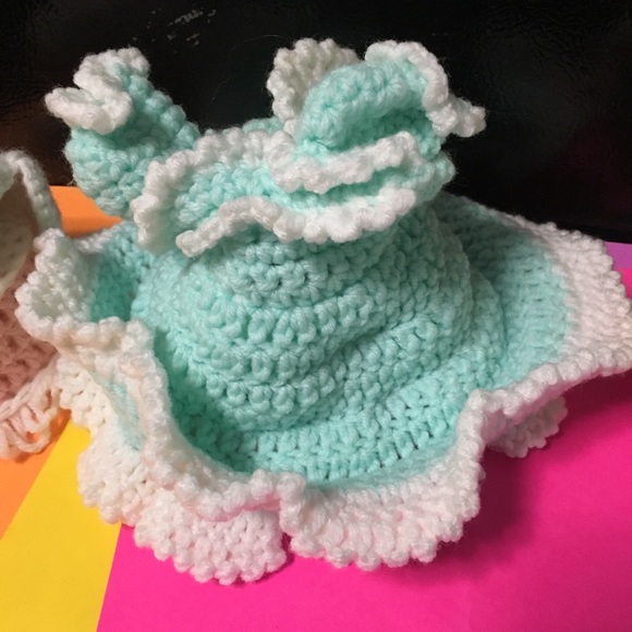 HANDMADE DOLL DRESS & (2) Chair Pincushions - Picture 9 of 9